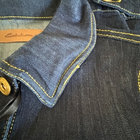 NWT Seductions Y2K dark wash jean jacket gold stitching size M (fits small) - Picture 4 of 16